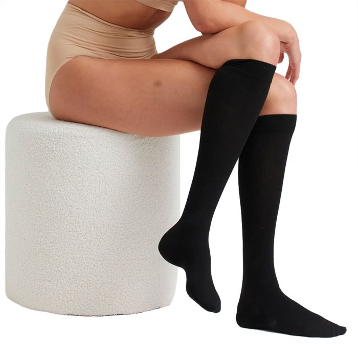 ambratravel_sock_2002_2